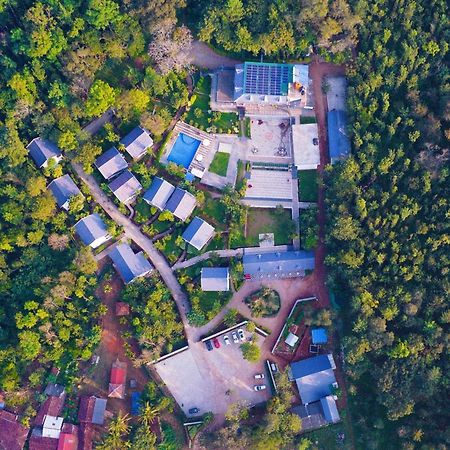 The Blossom Resort - Chikmagalūr Dış mekan fotoğraf