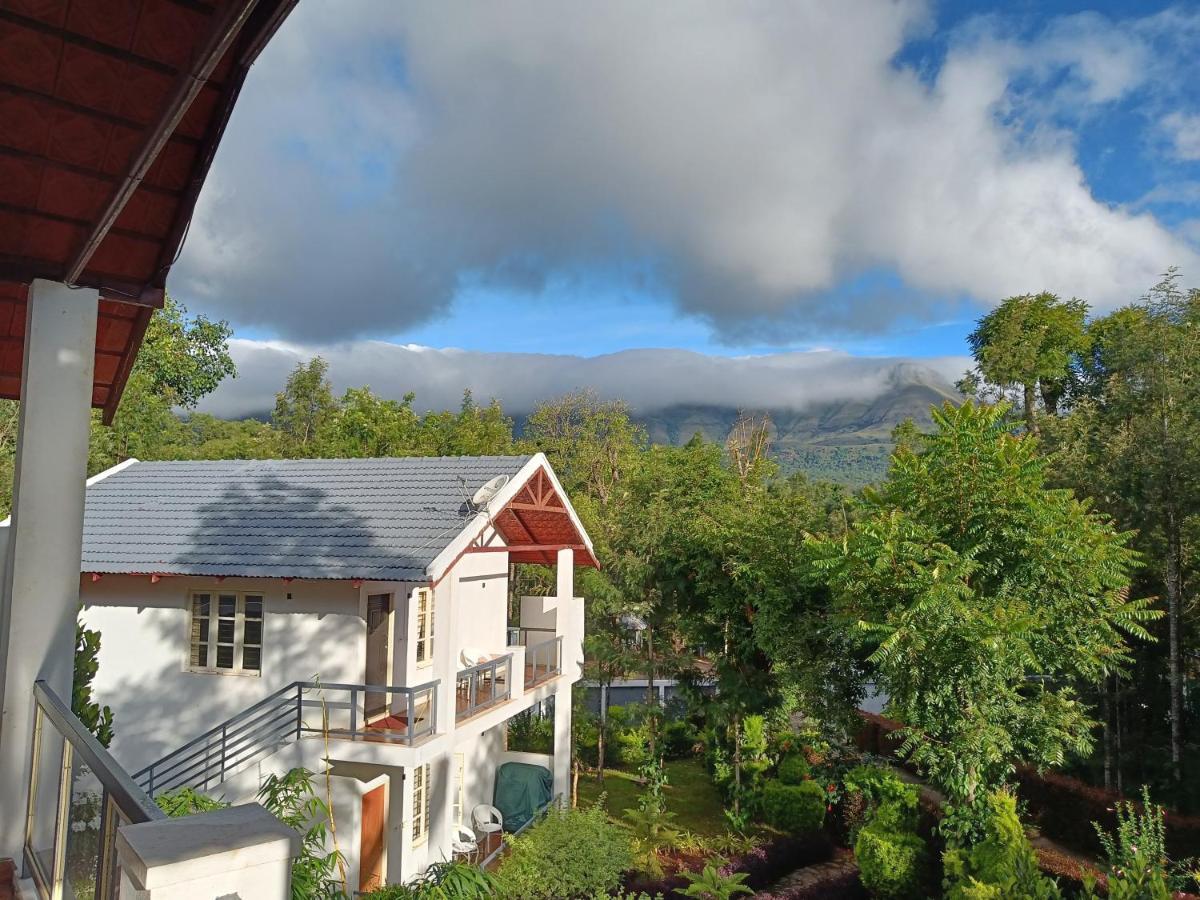 The Blossom Resort - Chikmagalūr Dış mekan fotoğraf