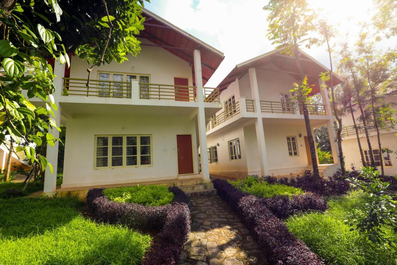 The Blossom Resort - Chikmagalūr Dış mekan fotoğraf